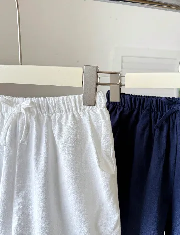 Set Pantaloni scurti 2 perechi Shein Kids, alb/bleumarin
