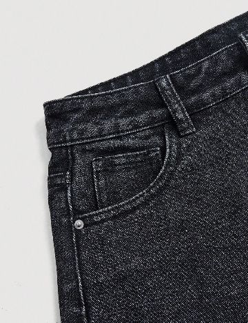 Pantaloni scurti SHEIN, negru