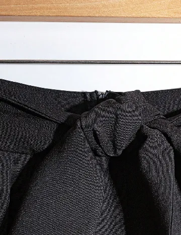 Pantaloni SHEIN, negru