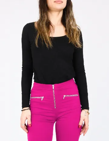 Blugi Bershka, roz