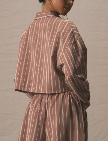 Camasa Musera, maro