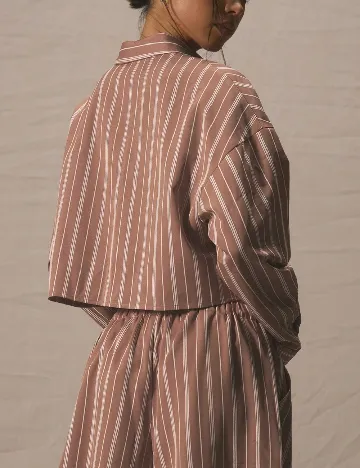 Camasa Musera, maro