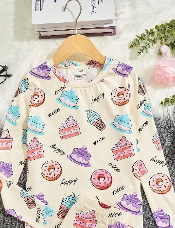 Pijama Shein Kids, crem