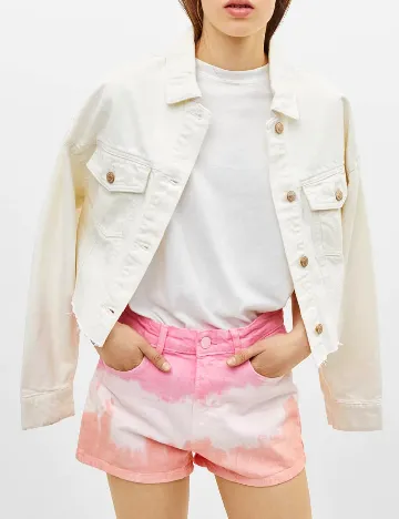 Pantaloni scurti Bershka, roz