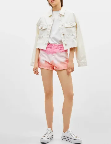 Pantaloni scurti Bershka, roz