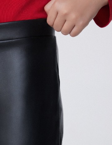 Pantaloni imitatie de piele Tezenis, negru