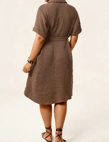 Rochie medie SHEIN CURVE, maro