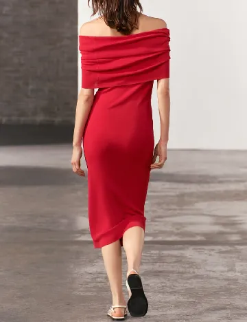 Rochie medie Zara, rosu