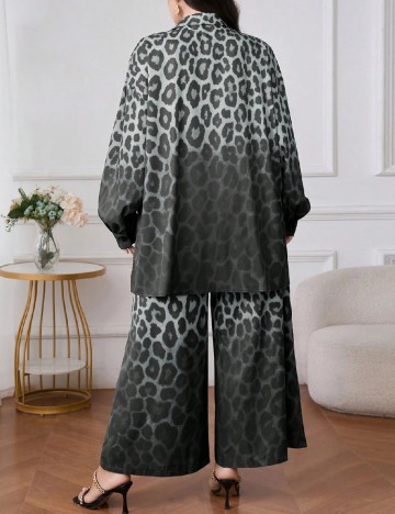 Compleu SHEIN CURVE, animal print
