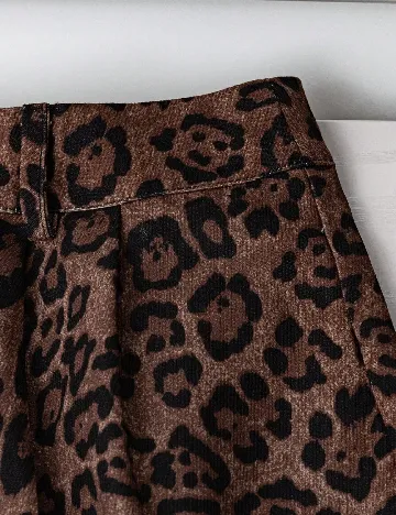 Pantaloni scurti SHEIN, animal print