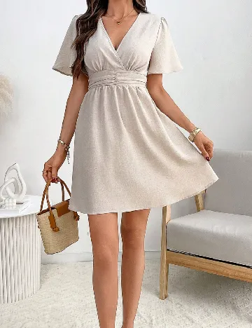 Rochie scurta Emery Rose, bej