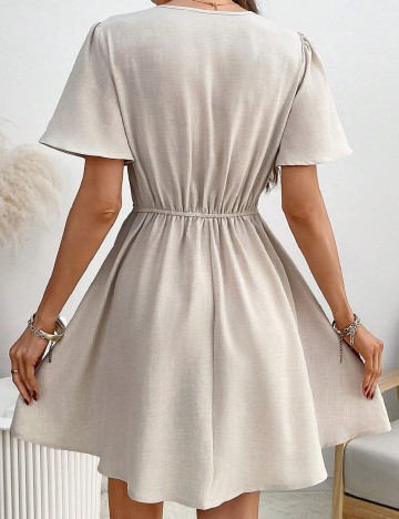 Rochie scurta Emery Rose, bej