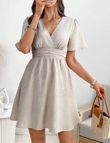 Rochie scurta Emery Rose, bej