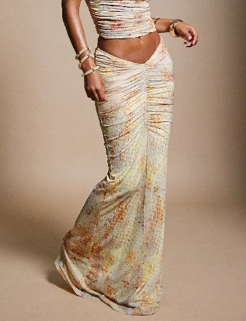 Fusta Haute, mix culori