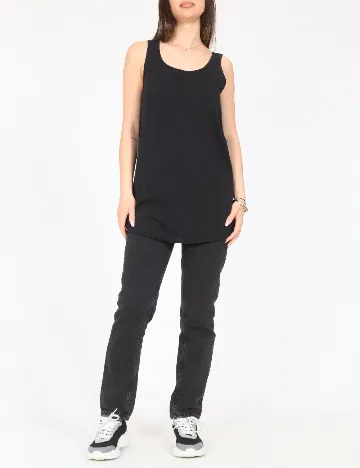 Maiou Tezenis, negru