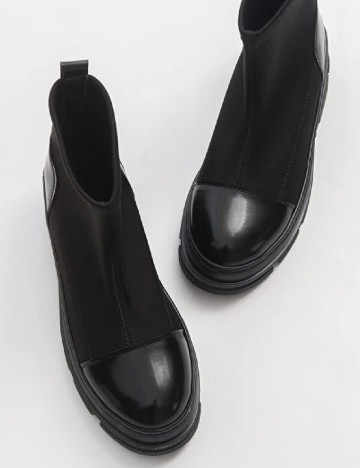 Ghete Luvishoes, negru
