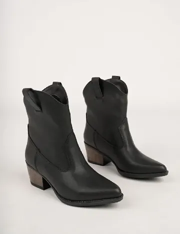 Ciocate Muggo, negru