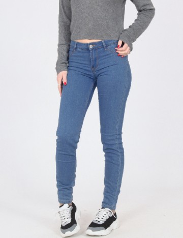 Blugi Bershka, albastru