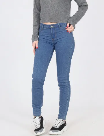 Blugi Bershka, albastru