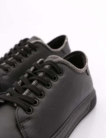 Adidasi DGN, negru