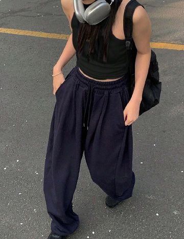 Top Dazy, negru