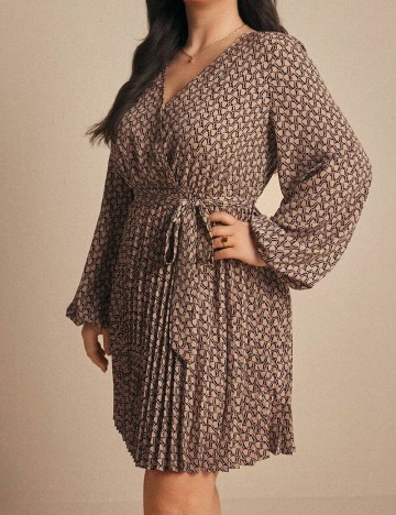 Rochie scurta SHEIN CURVE, maro