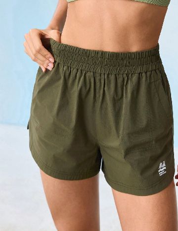 Pantaloni scurti SHEIN, verde