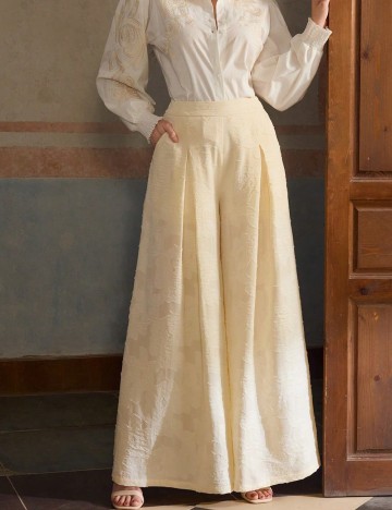 Pantaloni Zeylah, crem