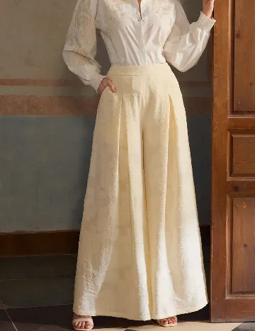 Pantaloni Zeylah, crem
