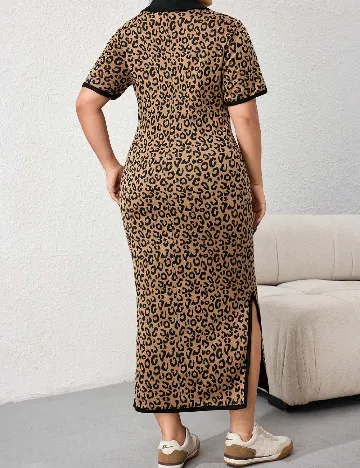 Rochie lunga SHEIN CURVE, maro