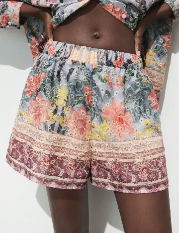 Pantaloni scurti SHEIN, mix culori