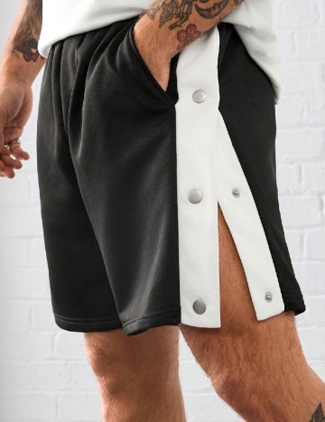 Pantaloni scurti SHEIN, negru