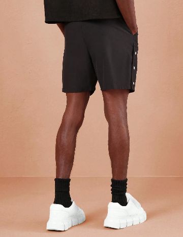 Pantaloni scurti SUMWON, negru