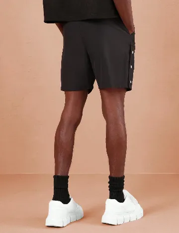 Pantaloni scurti SUMWON, negru