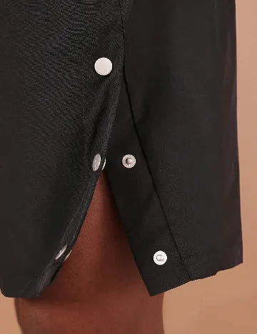 Pantaloni scurti SUMWON, negru