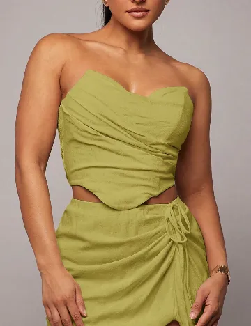 Top SHEIN, verde