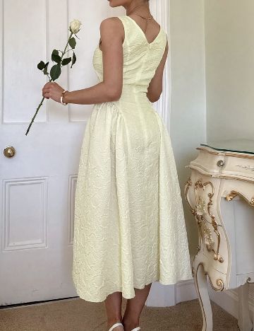 Rochie medie SHEIN, crem
