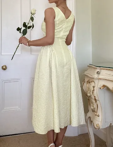 Rochie medie SHEIN, crem