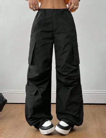 Pantaloni SHEIN, negru