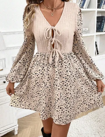 Rochie scurta SHEIN, crem