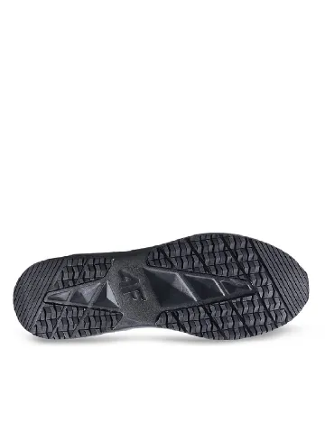 Adidasi 4F, rosu