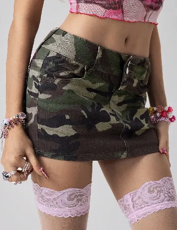 Fusta Romwe, army