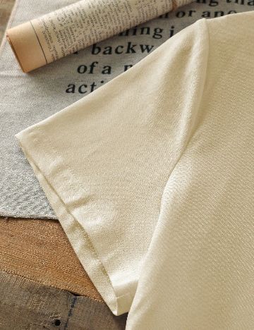 Tricou SHEIN, crem
