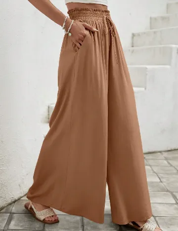 Pantaloni SHEIN, maro