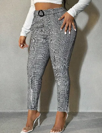 Pantaloni SHEIN CURVE, alb/negru