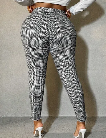 Pantaloni SHEIN CURVE, alb/negru