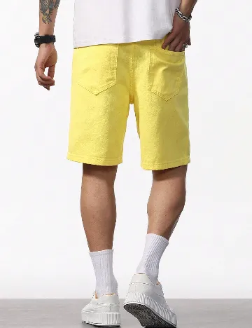 Pantaloni scurti SHEIN, galben
