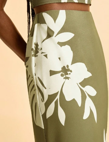 Fusta SHEIN, verde