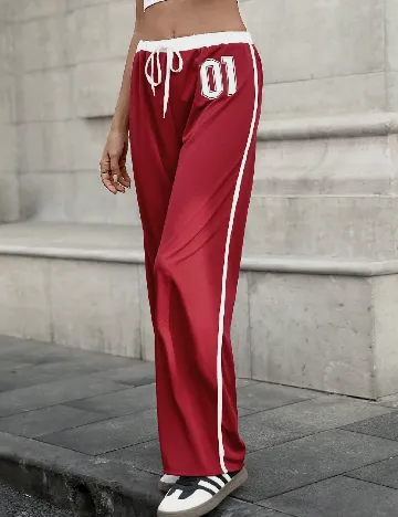Pantaloni SHEIN, visiniu