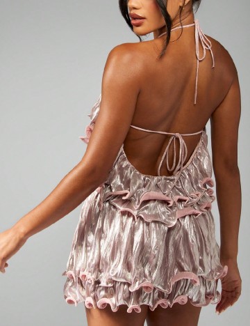 Compleu Missguided, roz